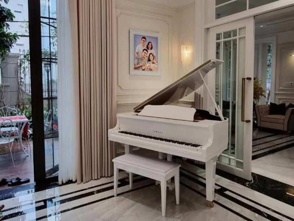 YAMAHA GB1K Trắng Camay - Góc nhìn thực tế 6